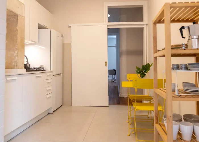 Sunny Patio Flat Apartment