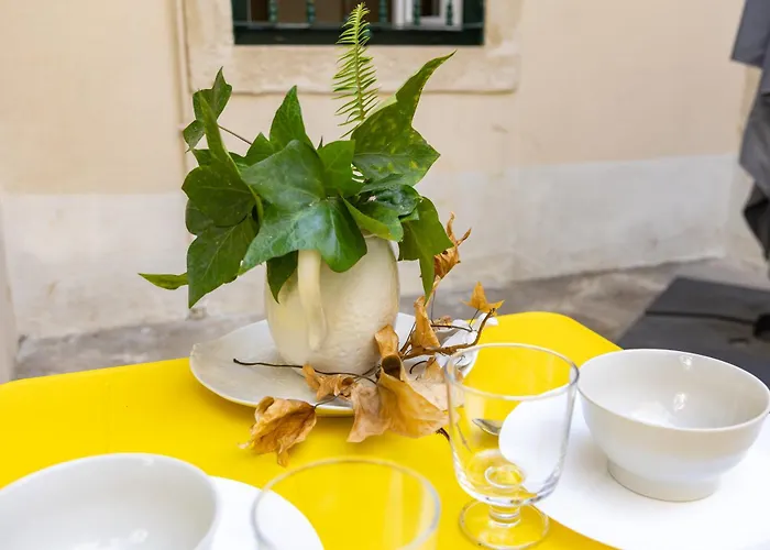 Apartment Sunny Patio Flat *