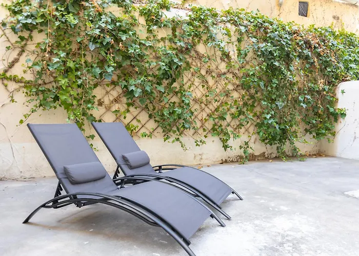 Sunny Patio Flat Apartment Lisbon