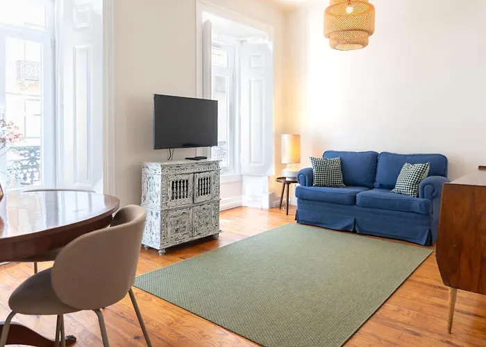 Apartment Sunny Patio Flat *