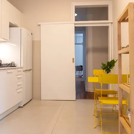 Sunny Patio Flat Apartment